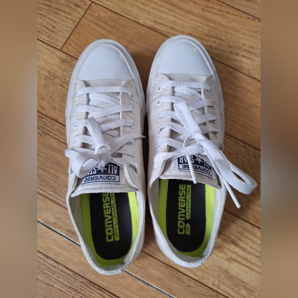 Converse Chuck Taylor All Star II Womens Sz. 8
